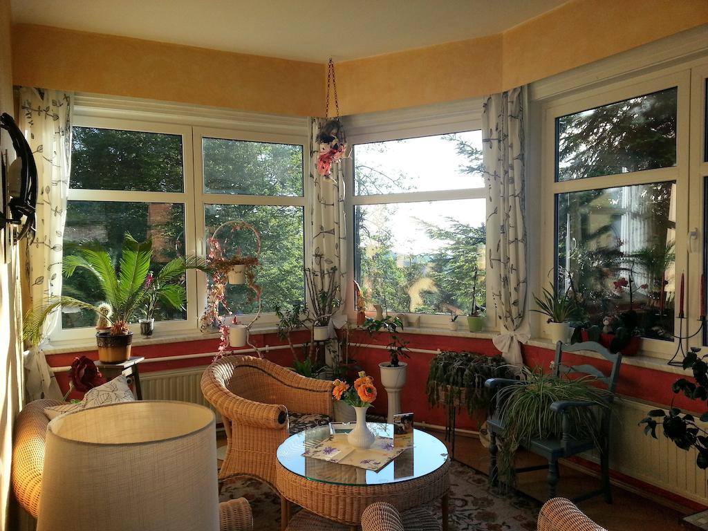 Pension Haus Am Waldesrand Oberhof  Exterior photo